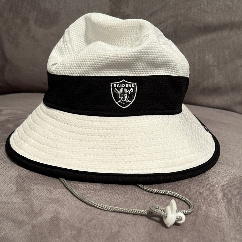 Oakland/LA Las Vegas Raiders White and Black Bucket Hat with Logo